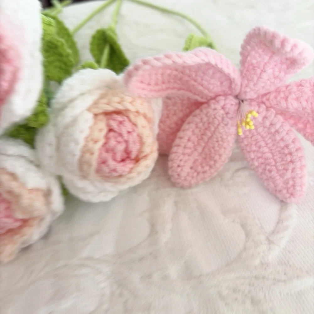 Handmade Crochet Flower Bouquet Pink Roses Lily Knit Flowers Gift Home Decor